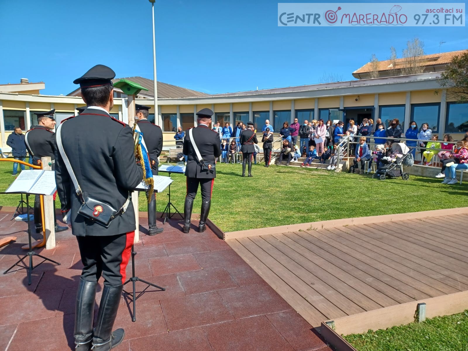 Pasqua In Ospedale Lomaggio Dei Carabinieri Ai Piccoli Degenti Dell